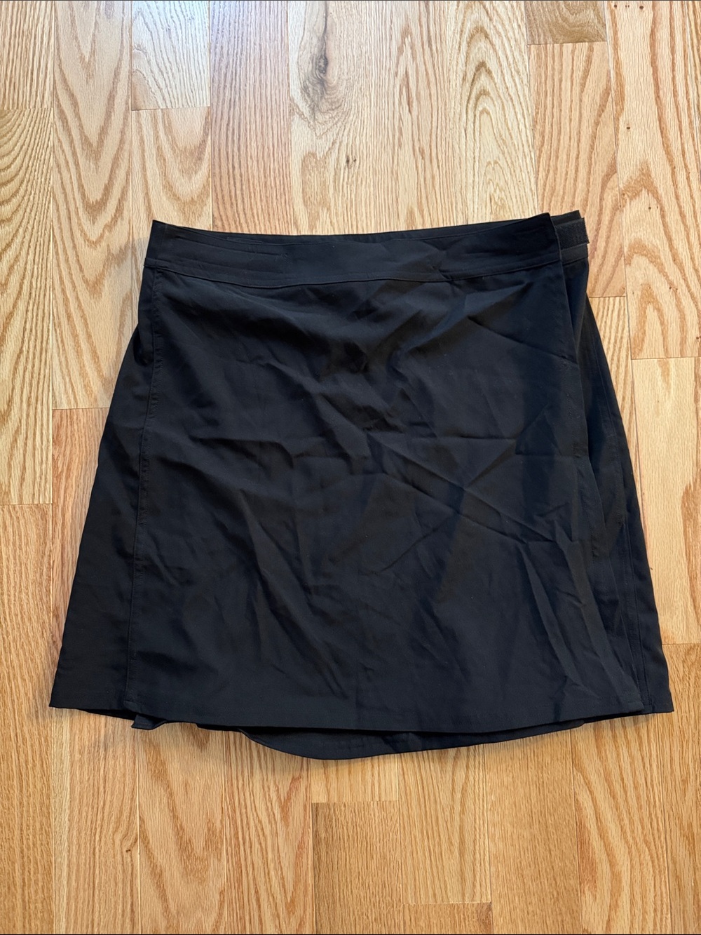 RipSkirt Hawaii in Black Length 2 EUC Size M